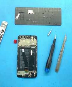 Phone-repair-by-Fixfactor-400x300